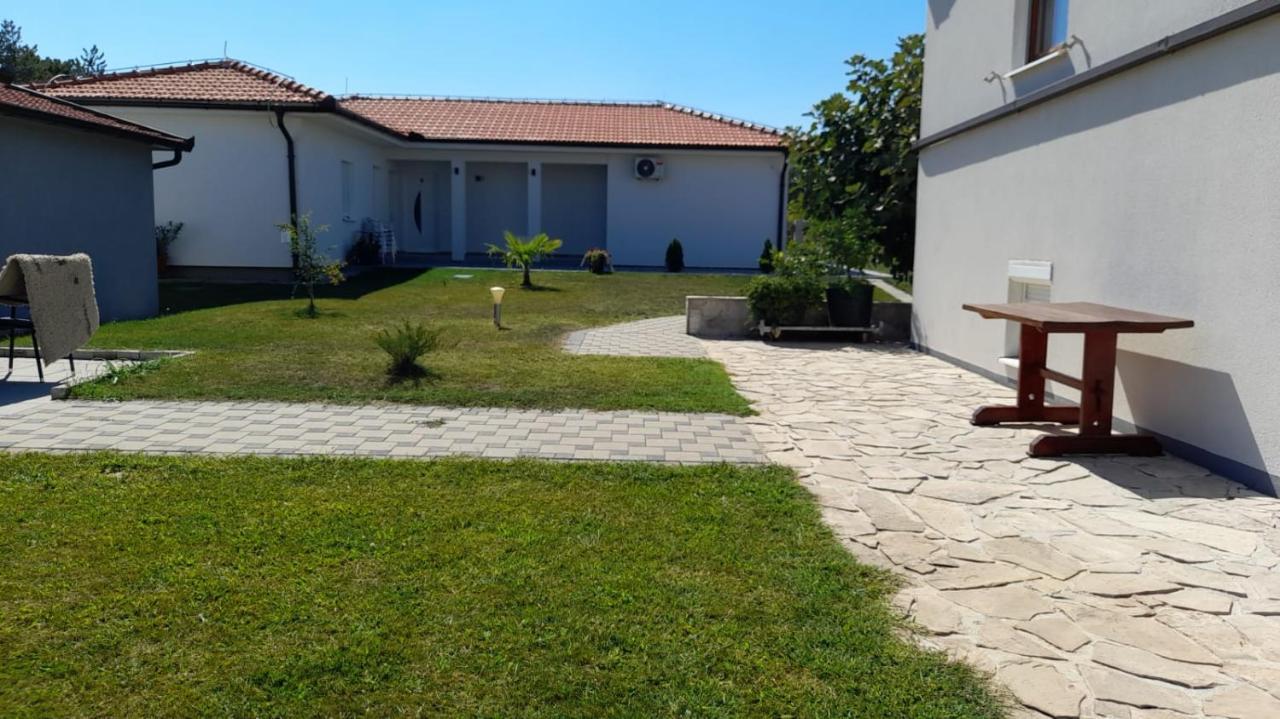 Apartment Kravica Ljubuski Luaran gambar